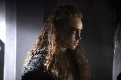 Алисия Дэбнем-Кэри о возвращении Лексы в 3 сезоне